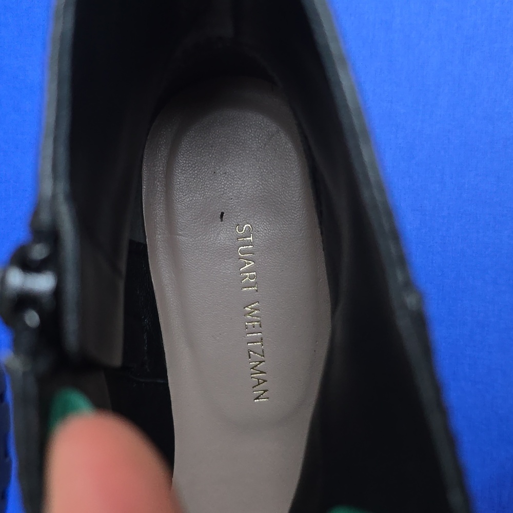 Stuart Weitzman Maelie Black Smooth Calf Leather Ankle Boots Lug Sole 5.5 B - Picture 6 of 12